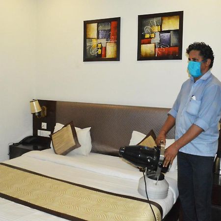 Madhav Muskan Residency Mathura Luaran gambar