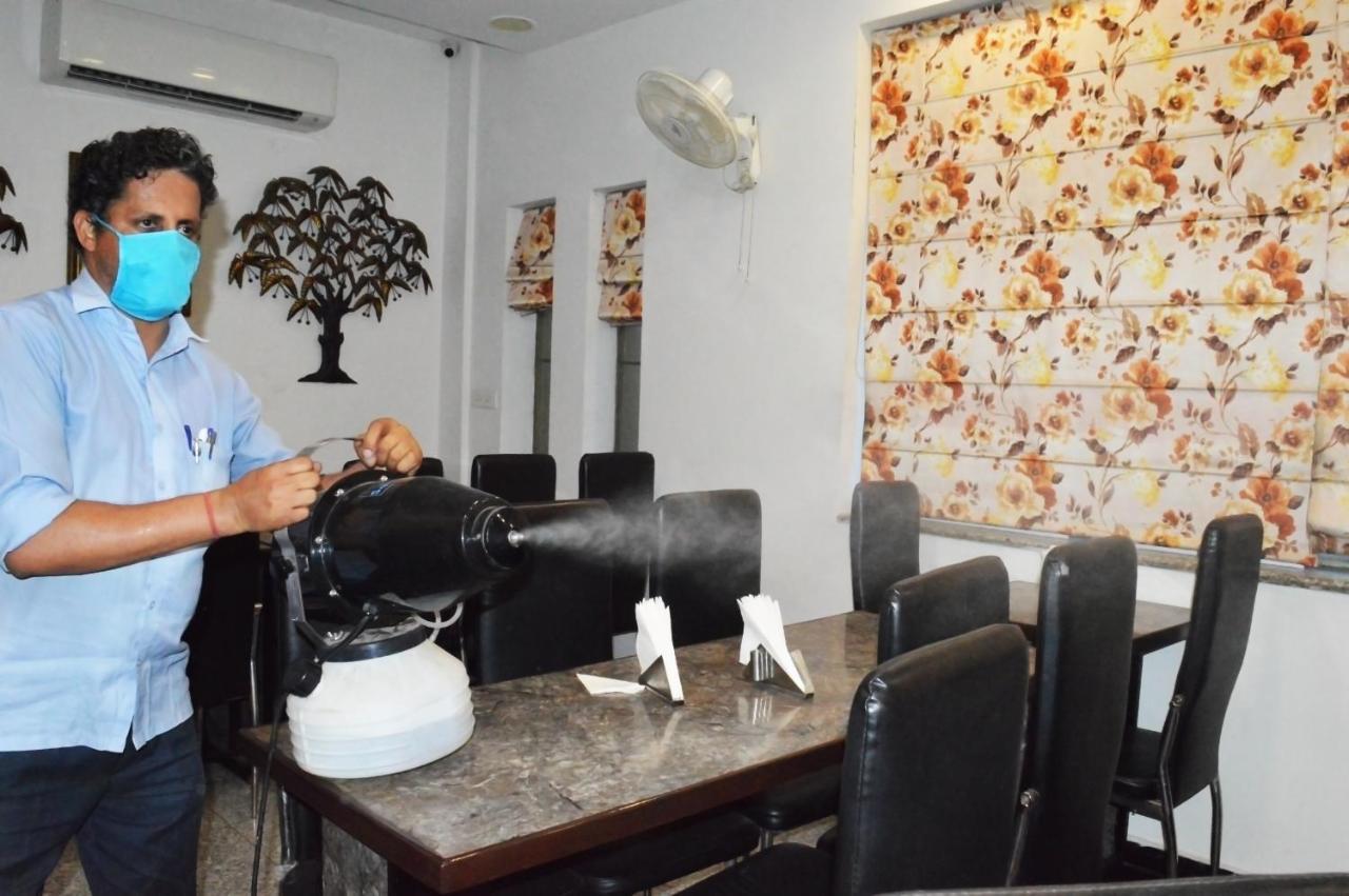 Madhav Muskan Residency Mathura Luaran gambar