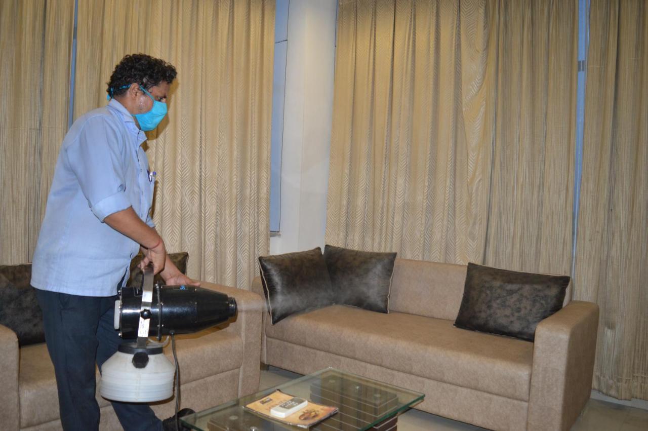 Madhav Muskan Residency Mathura Luaran gambar