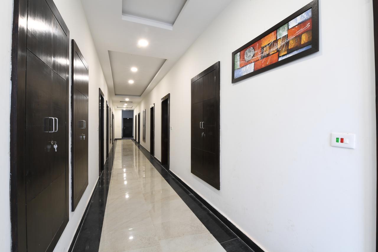 Madhav Muskan Residency Mathura Luaran gambar