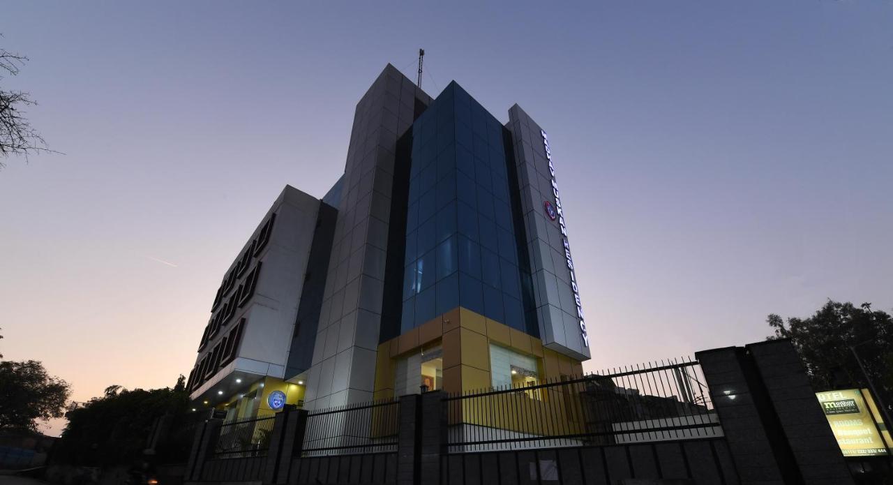 Madhav Muskan Residency Mathura Luaran gambar