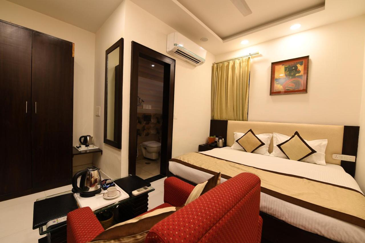 Madhav Muskan Residency Mathura Luaran gambar